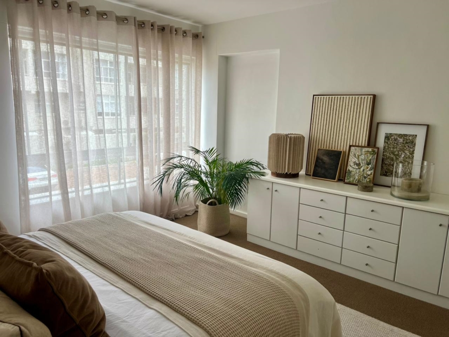 To Let 2 Bedroom Property for Rent in Sea Point Western Cape